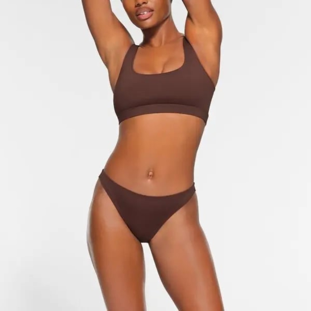 NWT SKIMS Swim Mid Waist Bottoms-Cocoa